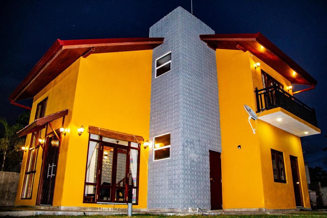 Canal'S Edge Negombo Exterior photo